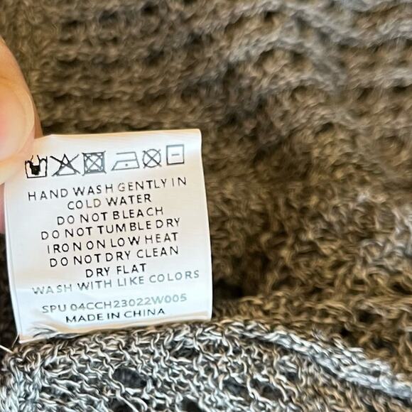 Bloomchic Cardigan Sweater Size 18/20 Gray Taupe Open Knit Topper NWT - Picture 12 of 12